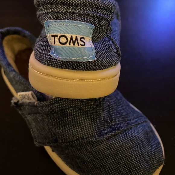 Toms Other - 🌟TOMS Navy UNISEX TODDLER SHOES SIZE 5